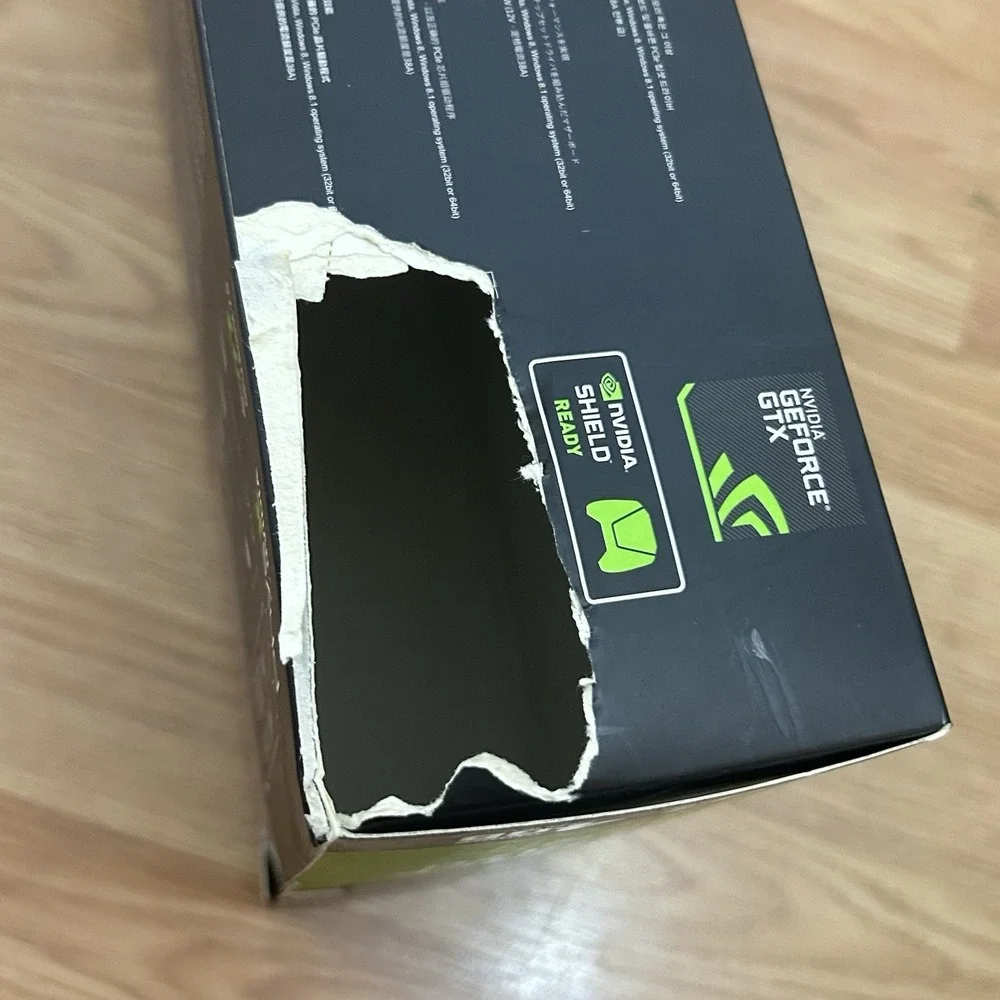 ASUS lot includes—